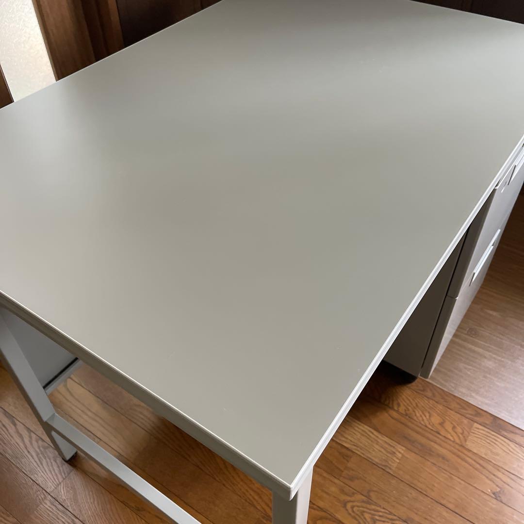 値下げ★コクヨ　事務机　片袖デスク オフィスデスク & デスクマット　鍵無し