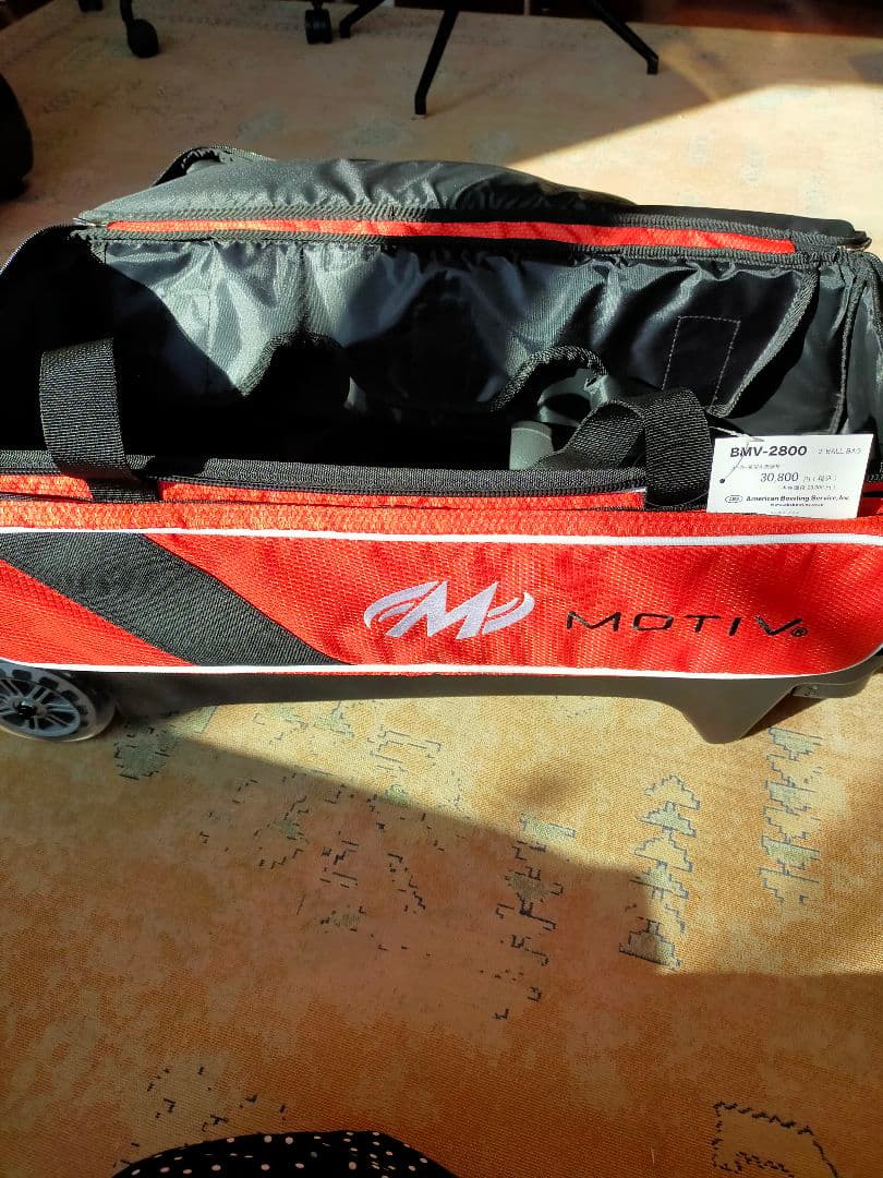【新品】MOTIV BMV-2800 ボウリングバッグ ★【東京都内は無料配送】