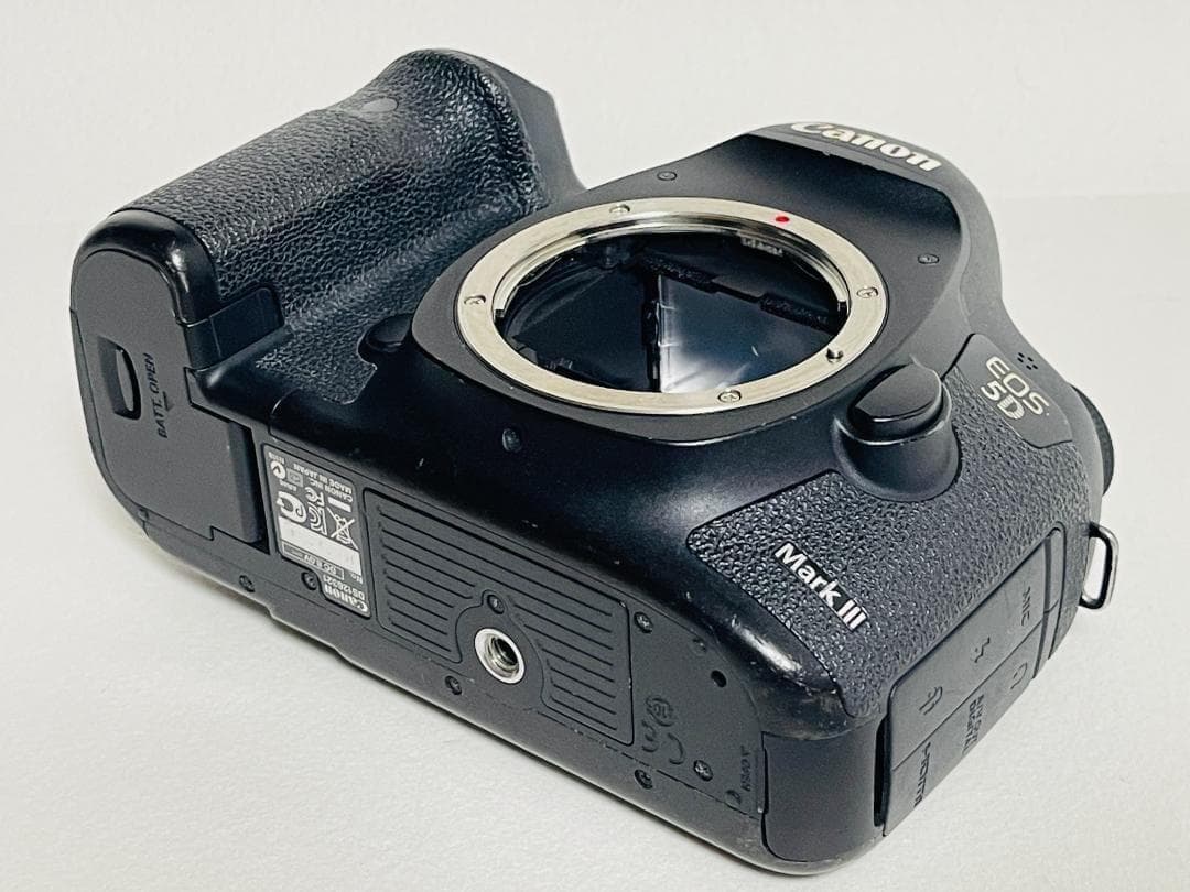 Canon EOS 5D Mark III ボディ キヤノン 一眼レフ カメラ