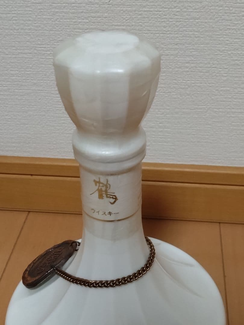 ニッカ　ブラックニッカブレンダーズスピリット 　鶴　陶器ボトル　２本セット