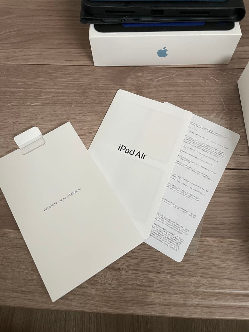 Apple iPad Air 第5世代　64GB ブルー　美品