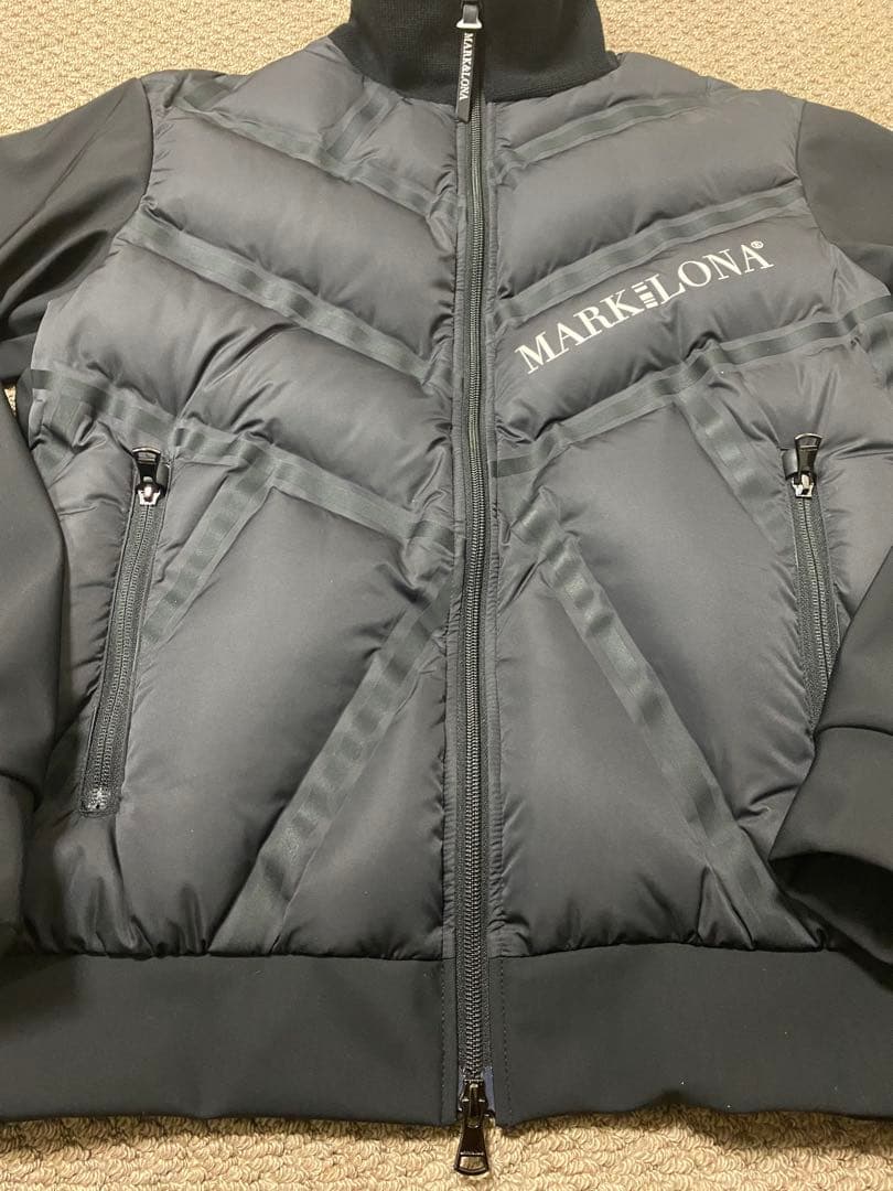 マークアンドロナ MARKALONA ダウンジャケット ブラック