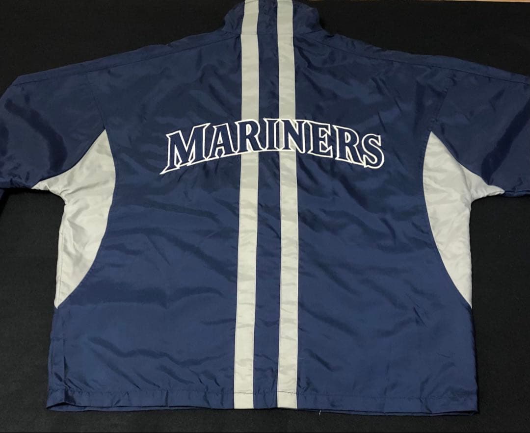 MLB シアトルマリナーズ　マジェスティック　ナイロンジャケット　スタジャン