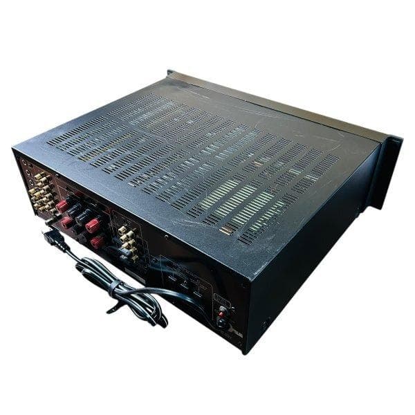Bose 4702III プリメインアンプ