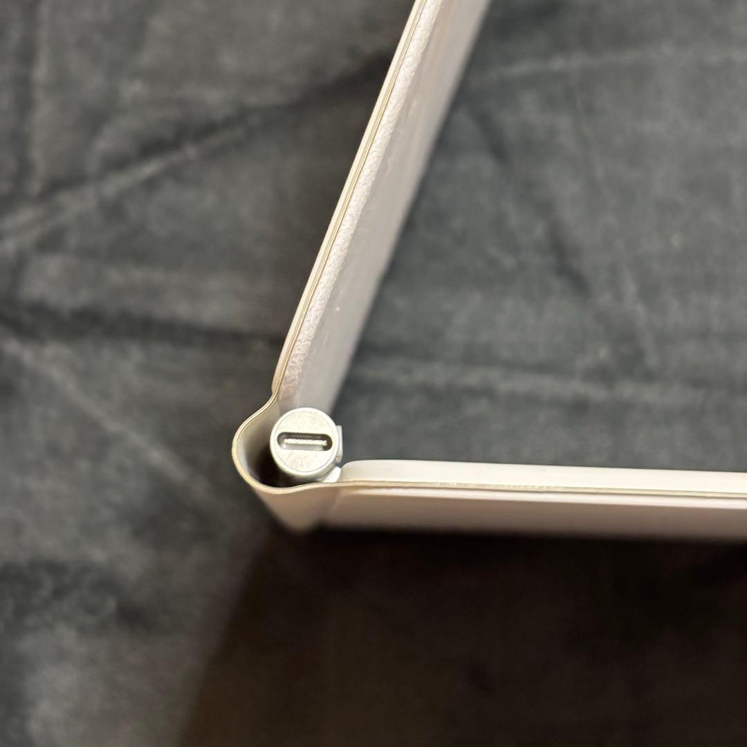 キーボード iPad Pro 12.9 / Air 13 Magic Keyboard