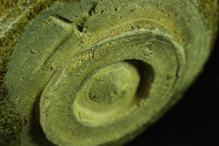 茶道具 古信楽 筒茶碗 釜印 時代箱(K-A219)