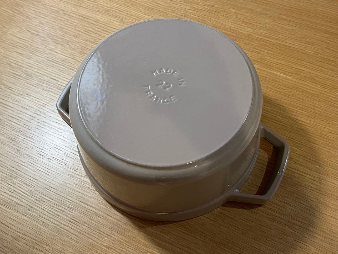 STAUB ピコ ココット ラウンド リネン 22cm