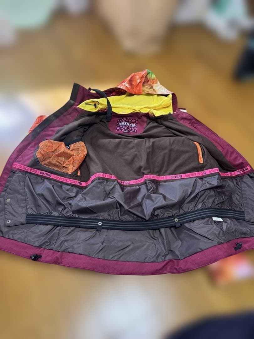 スノーボードウェア　レディース　上下　Mサイズ