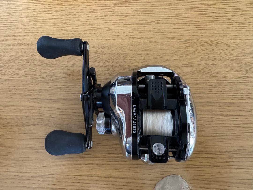 12アンタレスhg/15メタニウムdchg 右