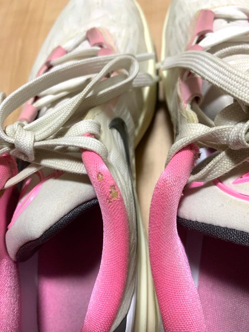 最終価格 レア ナイキ GTカット2 ミルクピンク②