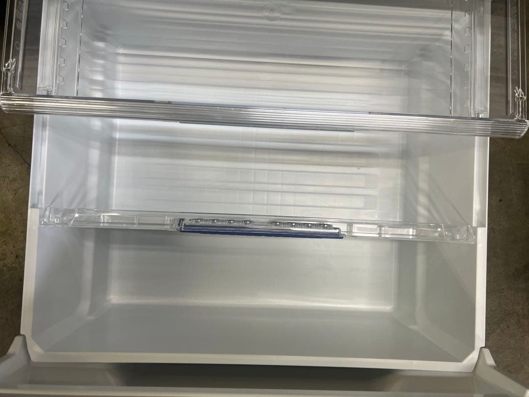 Panasonic 大容量冷蔵庫 525L 2023年 NR-F539HPX-N