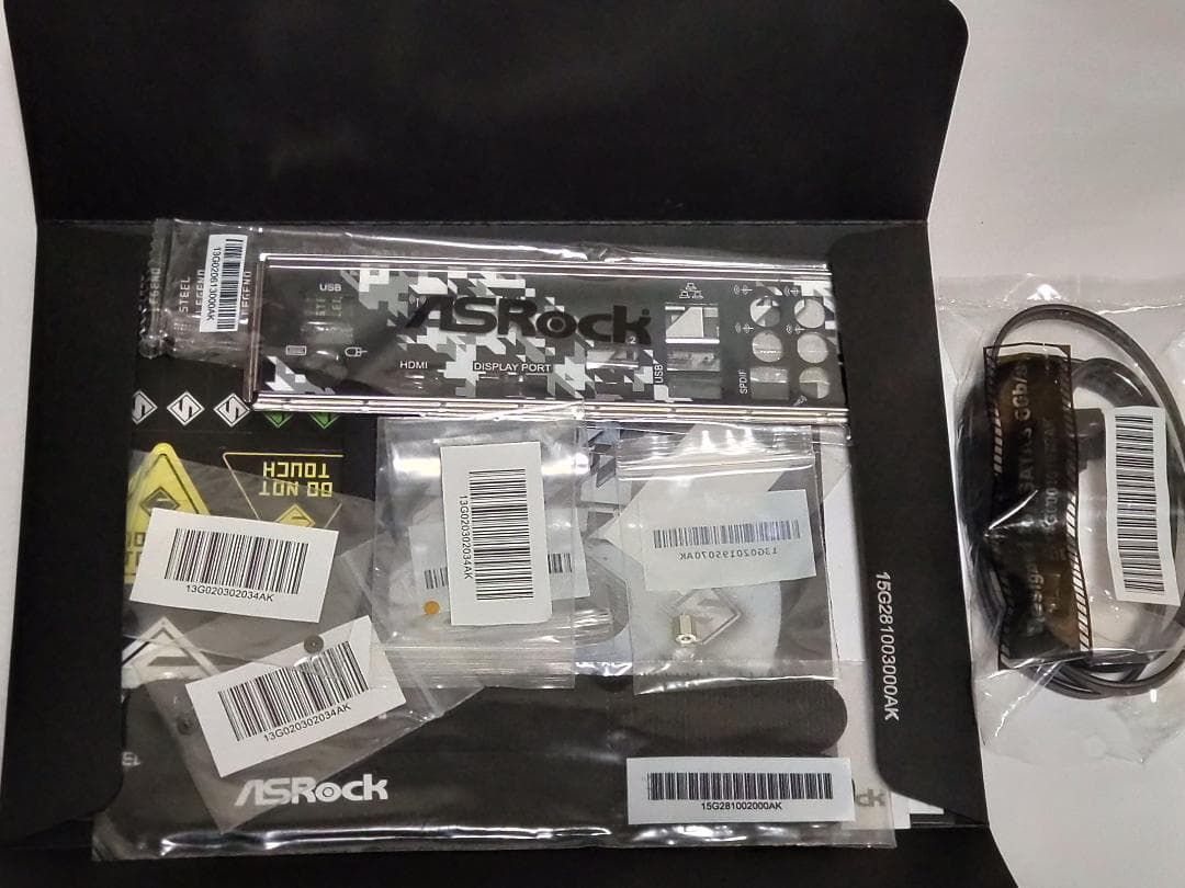 ASRock H470 STEEL LEGEND マザーボード intel