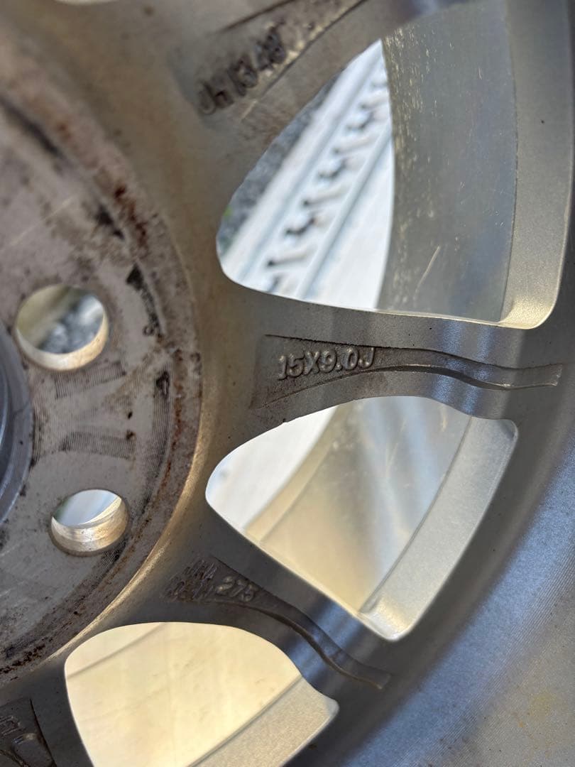 吉平　15インチ9J＋0 超引っ張り