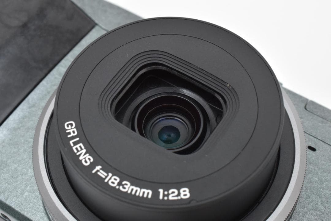 超美品 リコー GR 限定版 コンパクトデジタルカメラ グリーン Ricoh