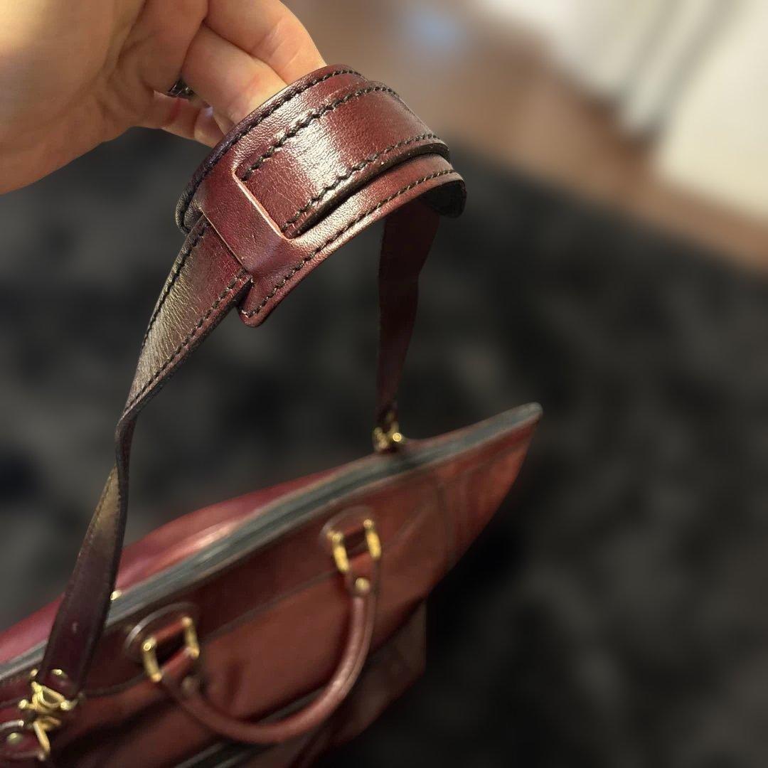 GOLD PFEILダークブラウン レザー バッグ 大容量