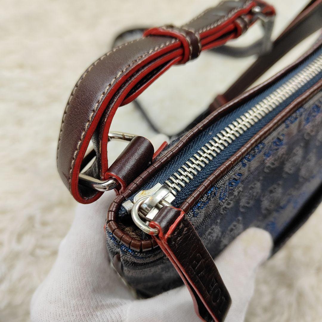 LOEWE　ショルダーバッグ　キャンバス　アナグラム　リピート　キャンバス　革