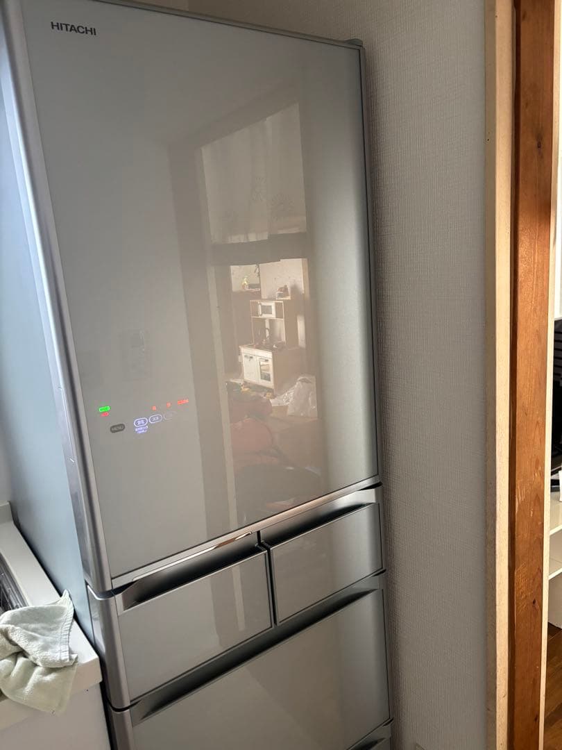 HITACHI 5ドア冷蔵庫 クリスタルシャイン