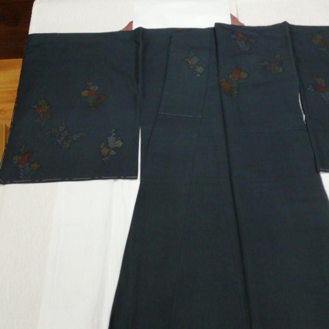 ❮未使用❯結城紬付け下げ▪限りなく紺色に近いグリーン地に小花模様肩身丈162.5