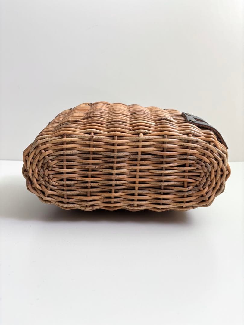 美品★eb.a.gos エバゴス　トートバスケットレザーハンドル　黒　カゴバッグ