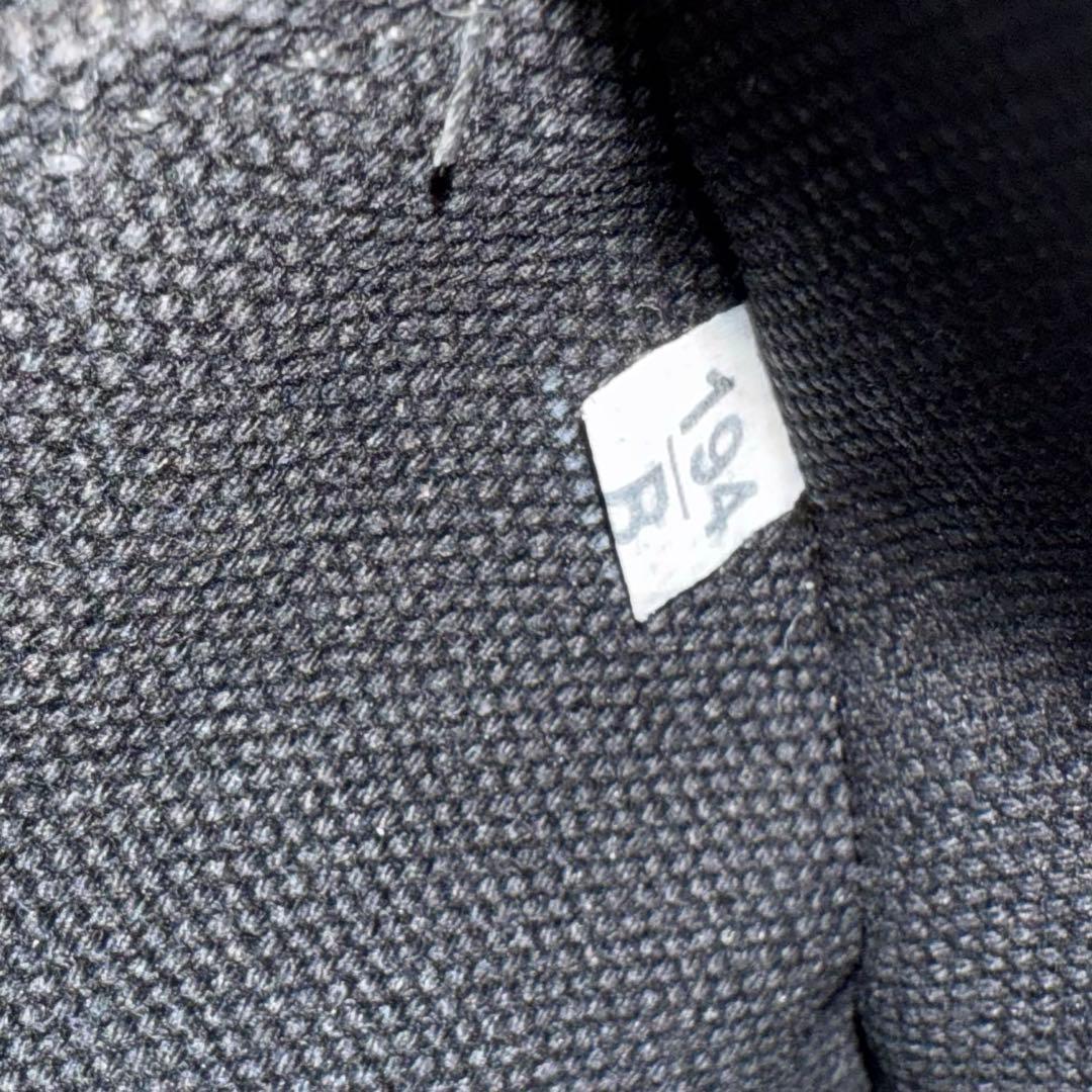 PRADA プラダ カナパ 四角補修有り黒