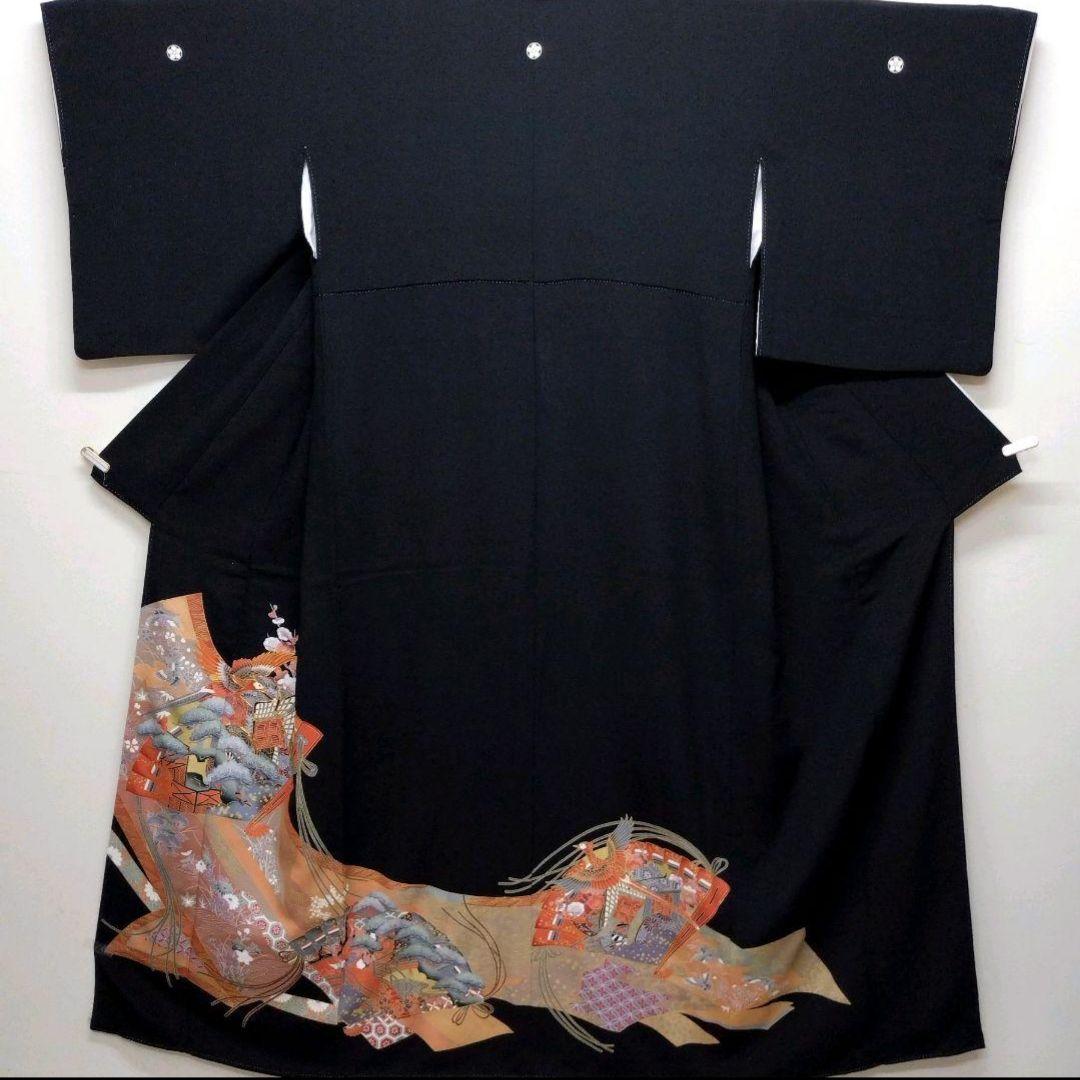 708　半額セール　正絹　美品　格調高い　友禅黒留袖　５点フルセット