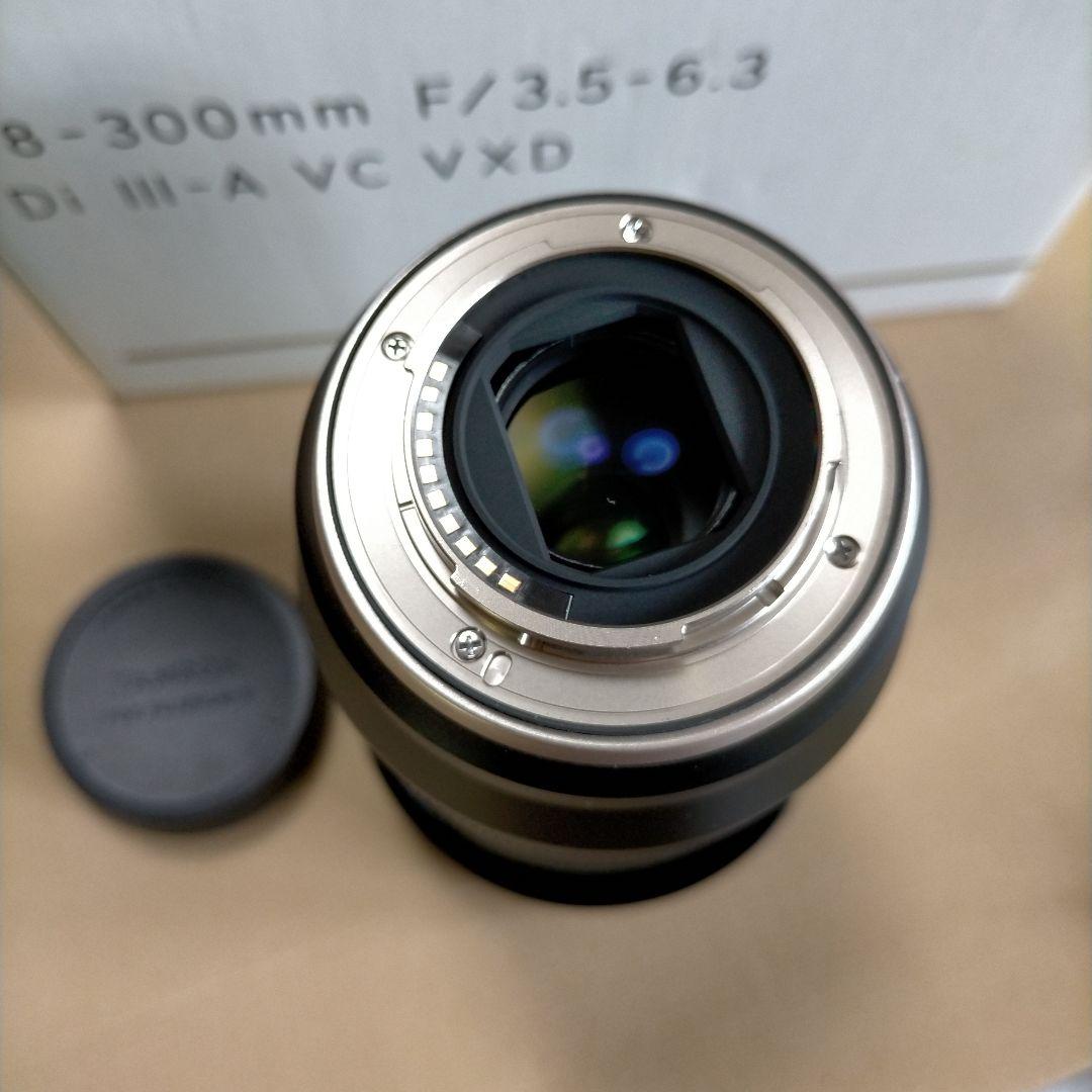 タムロン 18-300mm F3.5-6.3 Di III-A VC VXD