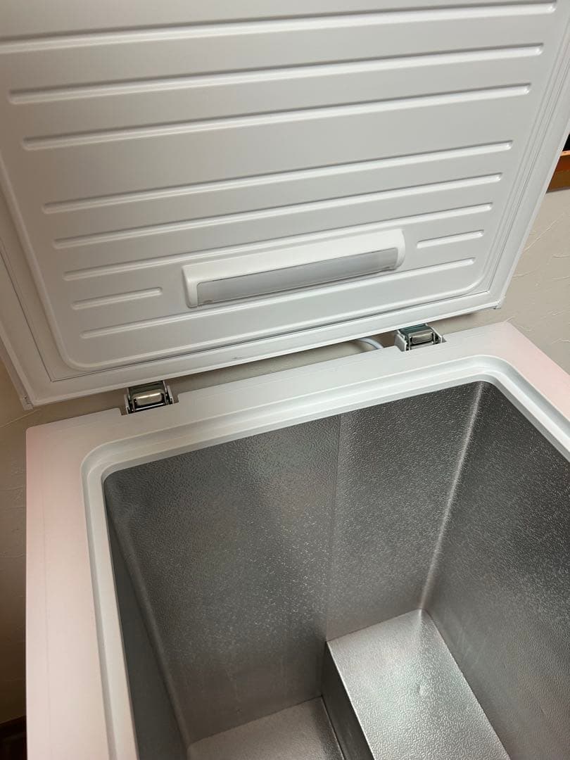 アイリスオーヤマ　冷凍庫　上開き　100L