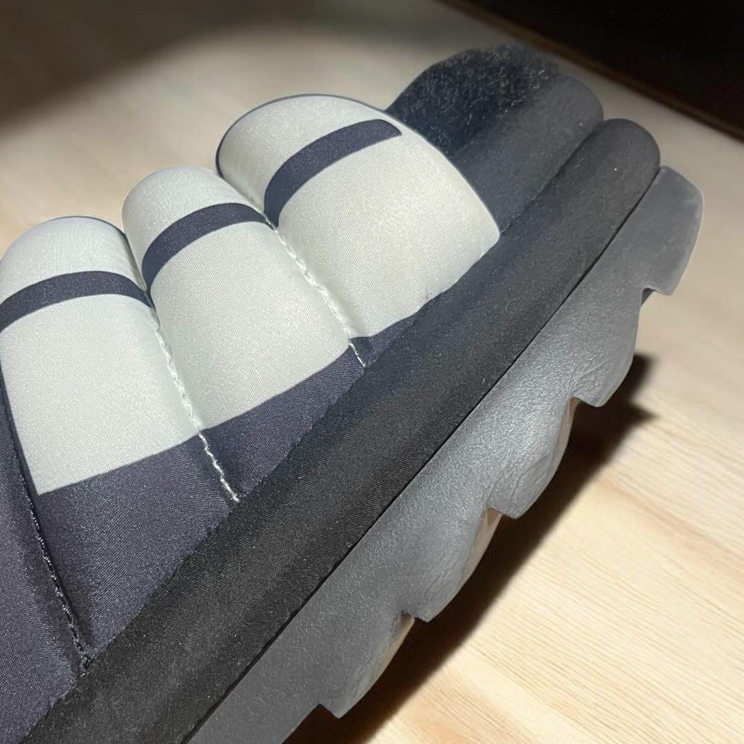 きぃーたぁん様UGG アグ Maxi Slide Logo サンダル 厚底 25