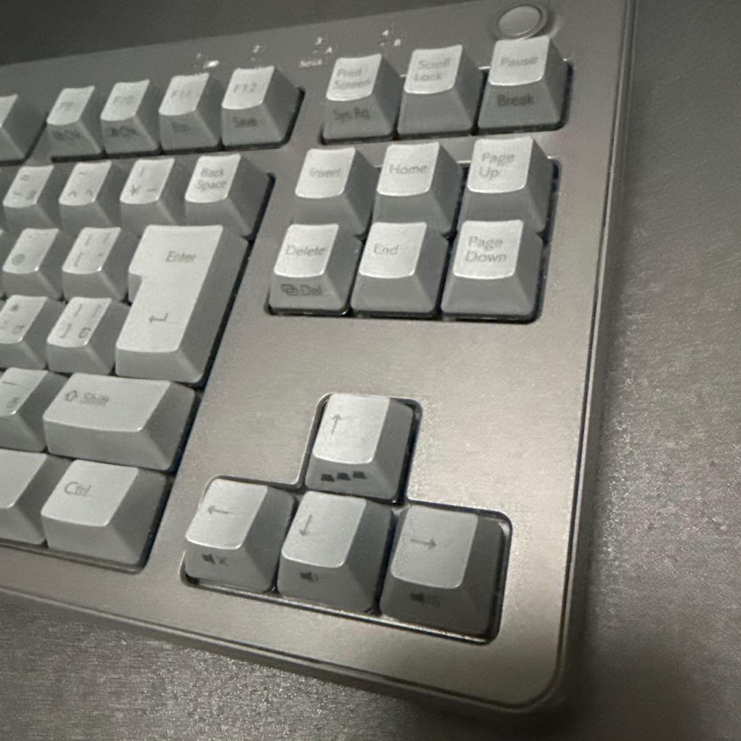 REALFORCE テンキーレス 日本語配列 キーボード　R3HC11