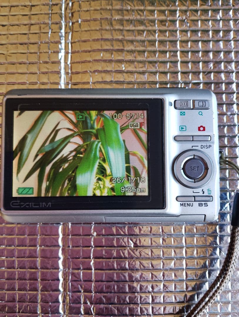 カシオ　Exilim 7.2 Mega Pixels