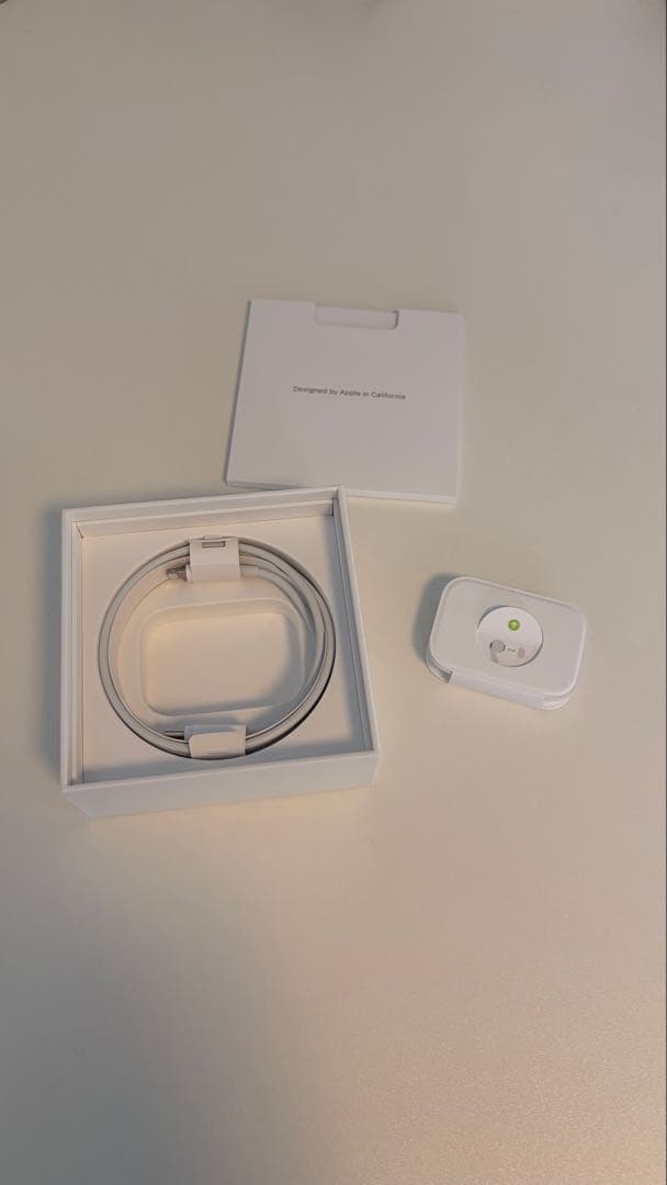 【美品】AirPods Pro2 本体 ホワイト バッテリー良好