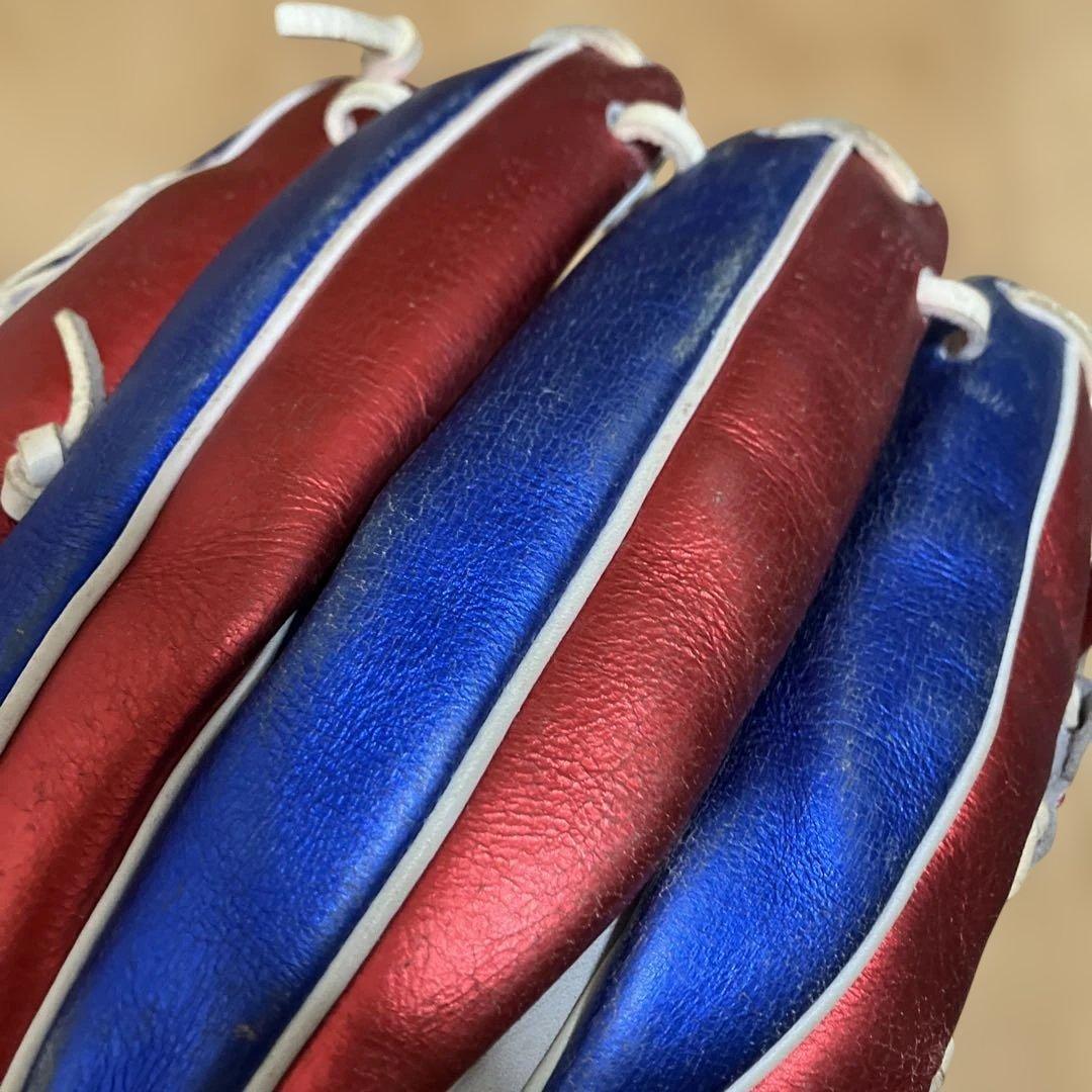 Slugger 野球グローブ 赤青