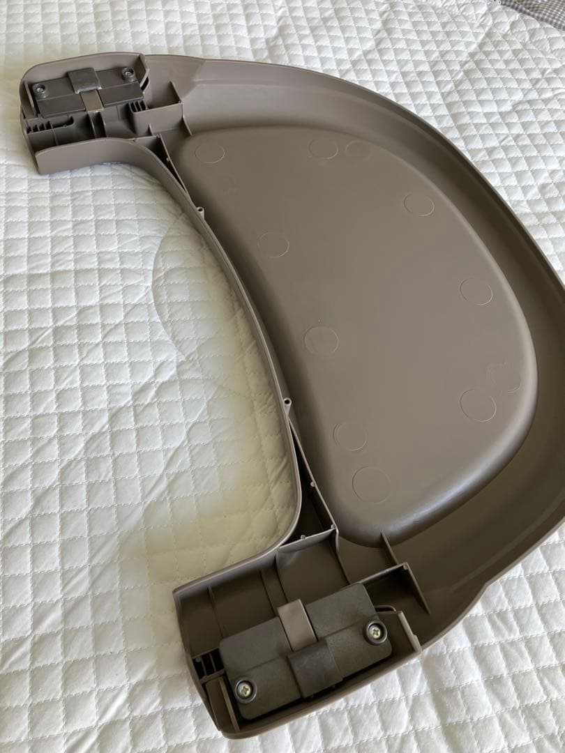 お値下げ！Combi ネムリラ手動スウィングベッド＆ハイローチェア　アカホン限定