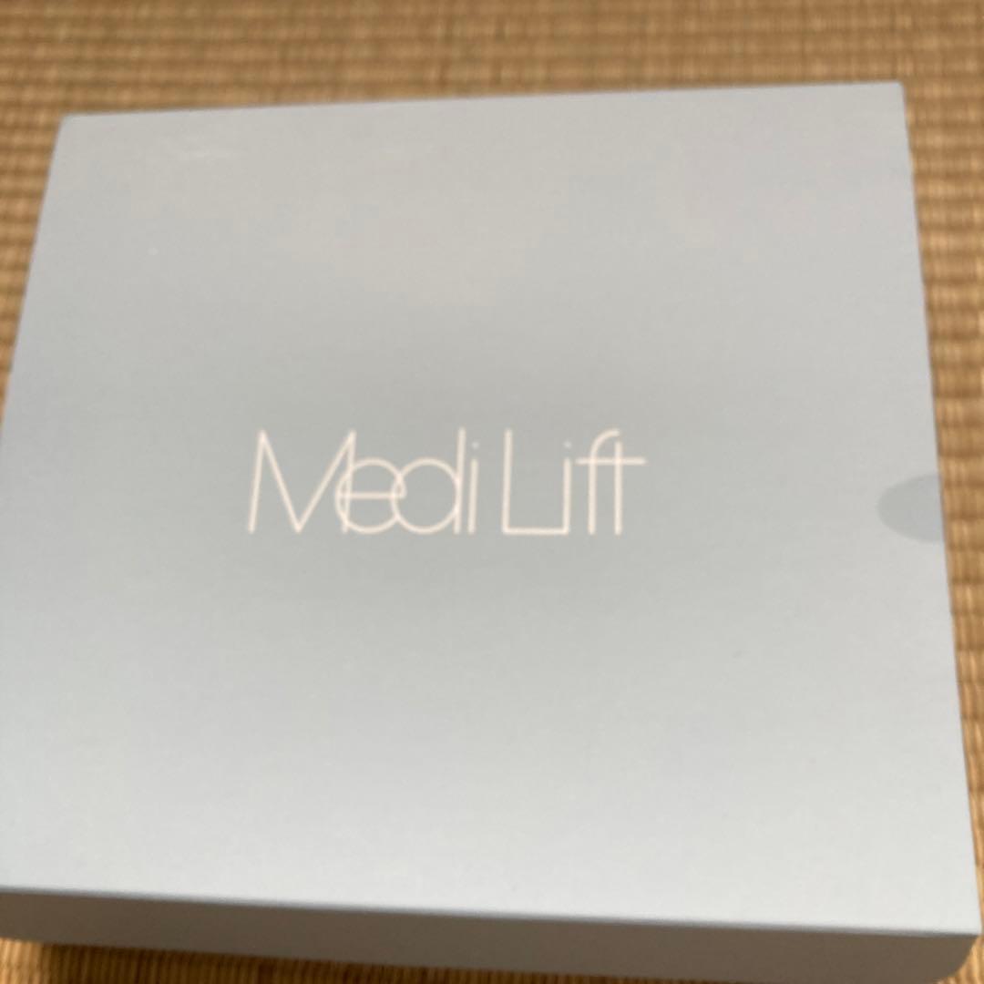 【新品未使用】メディリフト　YA−MAN EP-14BB