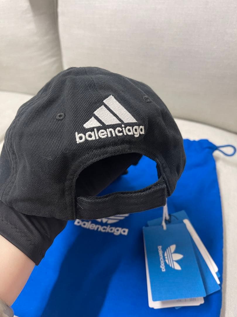 新品未使用balenciaga adidasベースボールキャップブラック