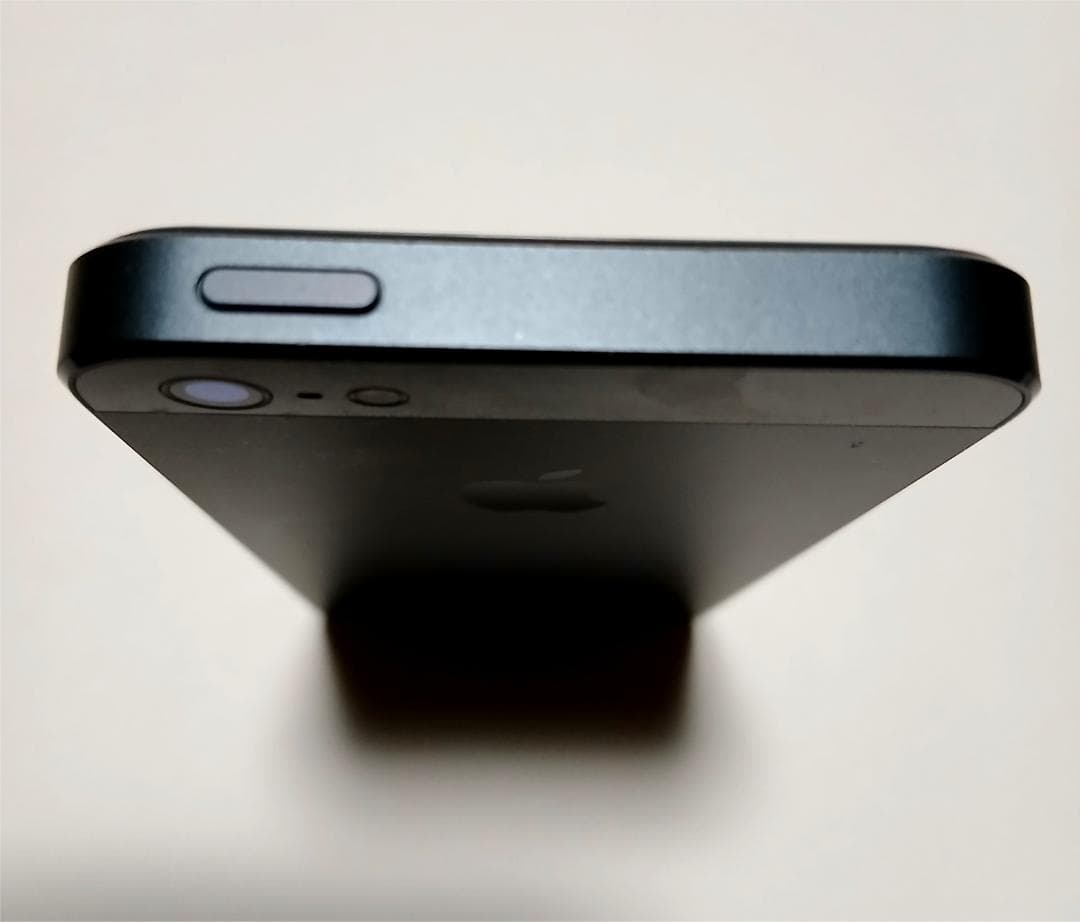 Softbank Apple iPhone 5 極上状態 MD297J 16GB