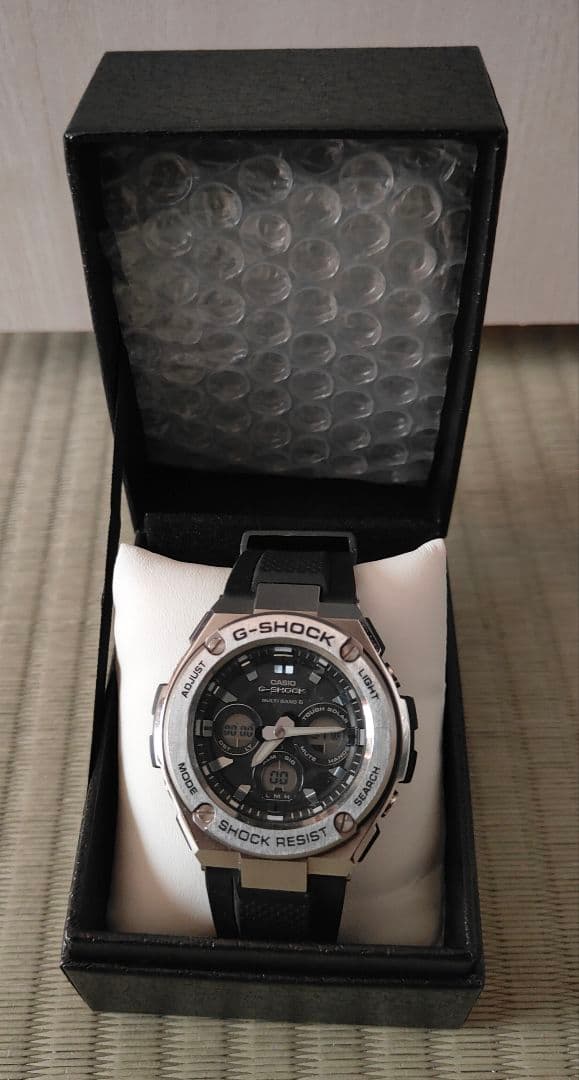 今晩だけ値下げ中★G-SHOCK 電波ソーラーGST-W310-1AJF