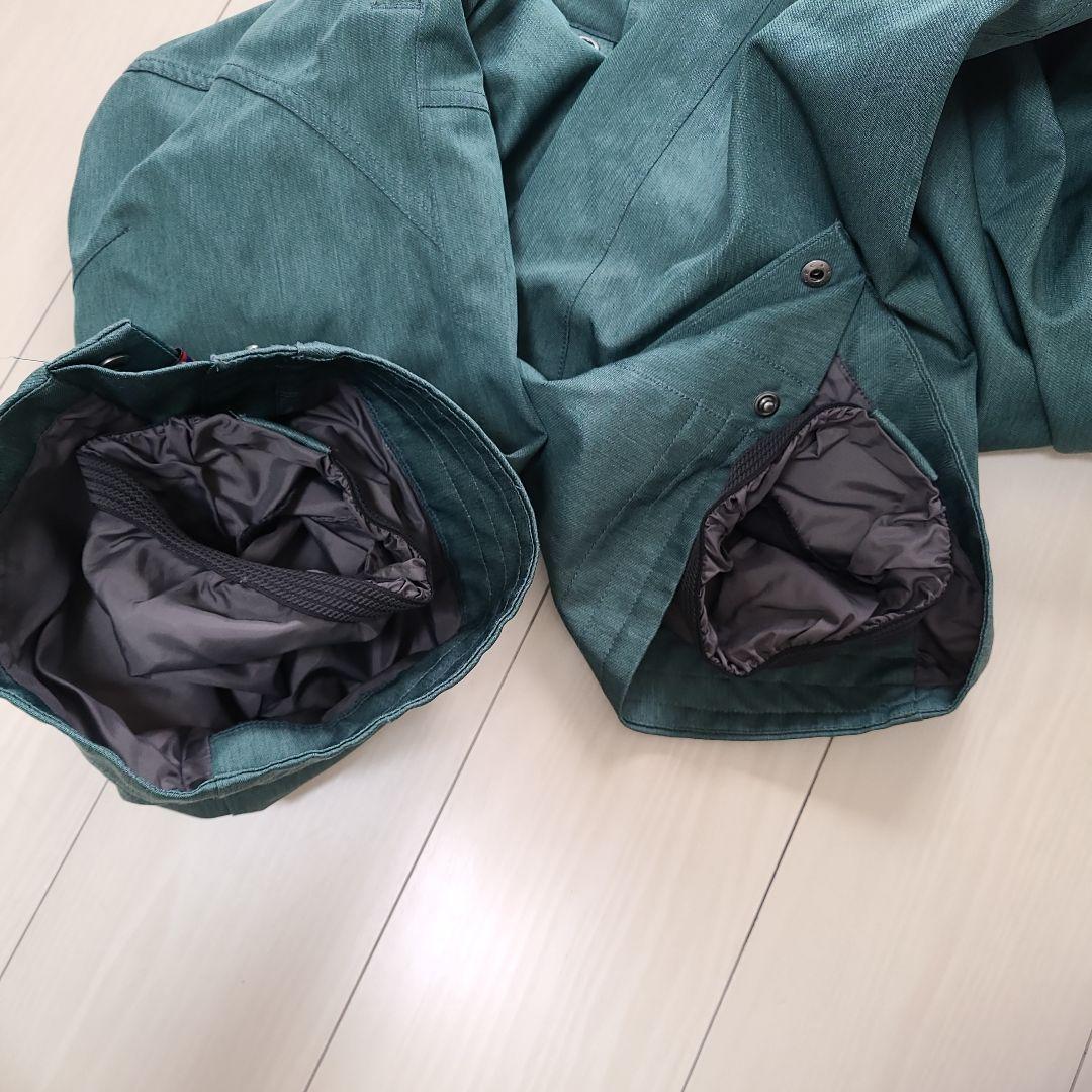 女性用スキーウェア 緑色