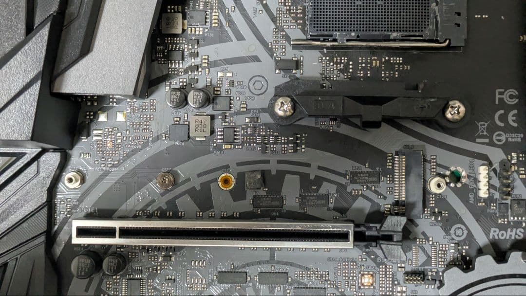 ASRock X470 Taichi マザーボード [動作確認済]