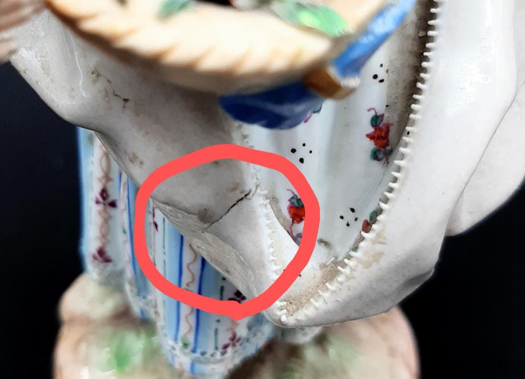 古マイセン／アシエ1768年『花摘みの女』大型フィギュリン美品1級品ボタン剣