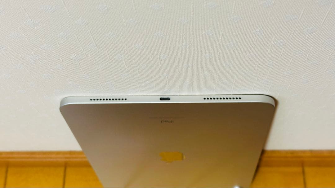 【hです】iPad 10世代 64GB WI-Fiモデル