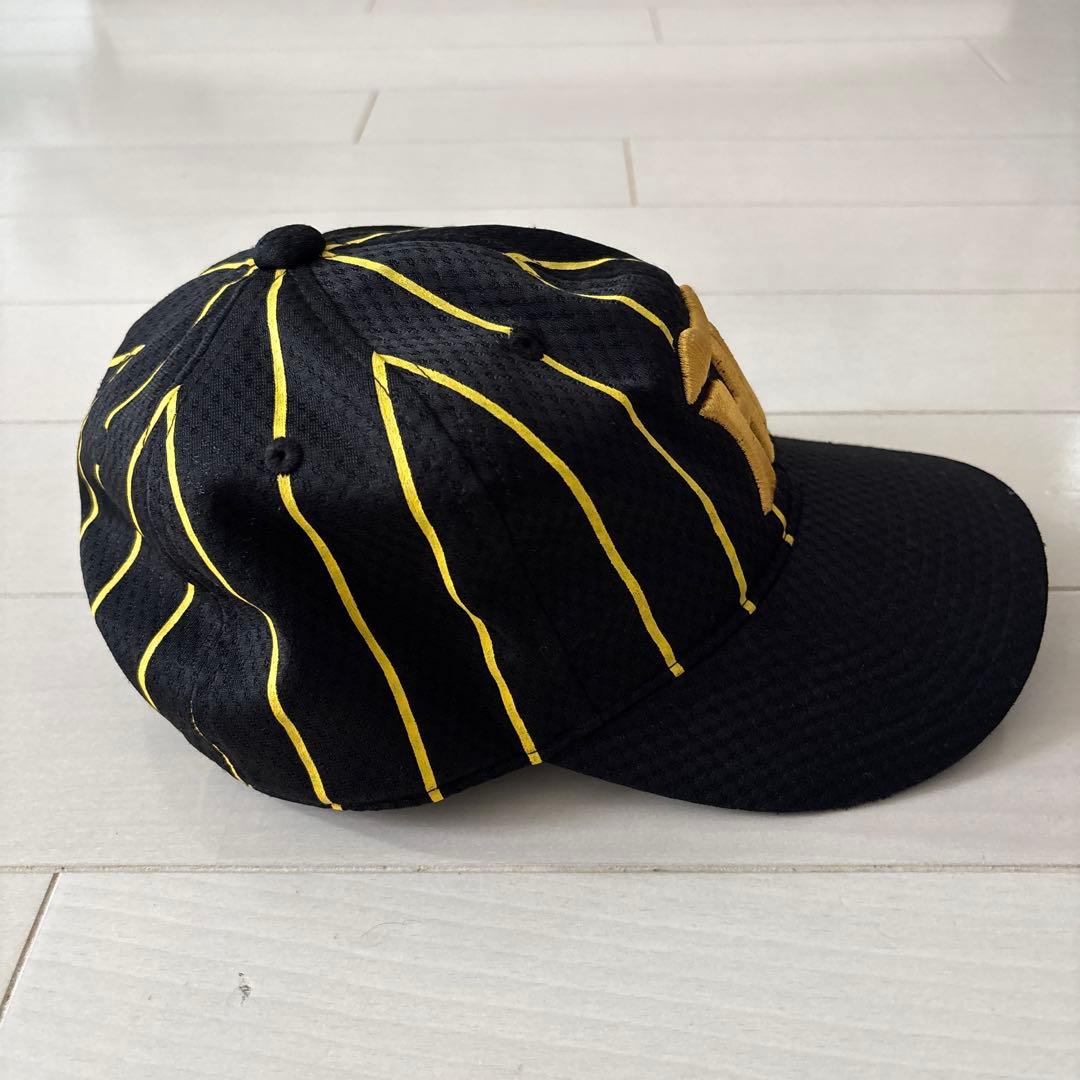 阪神タイガース　直筆サイン入りレプリカユニフォームＬ（美品）＆応援Ｔシャツセット