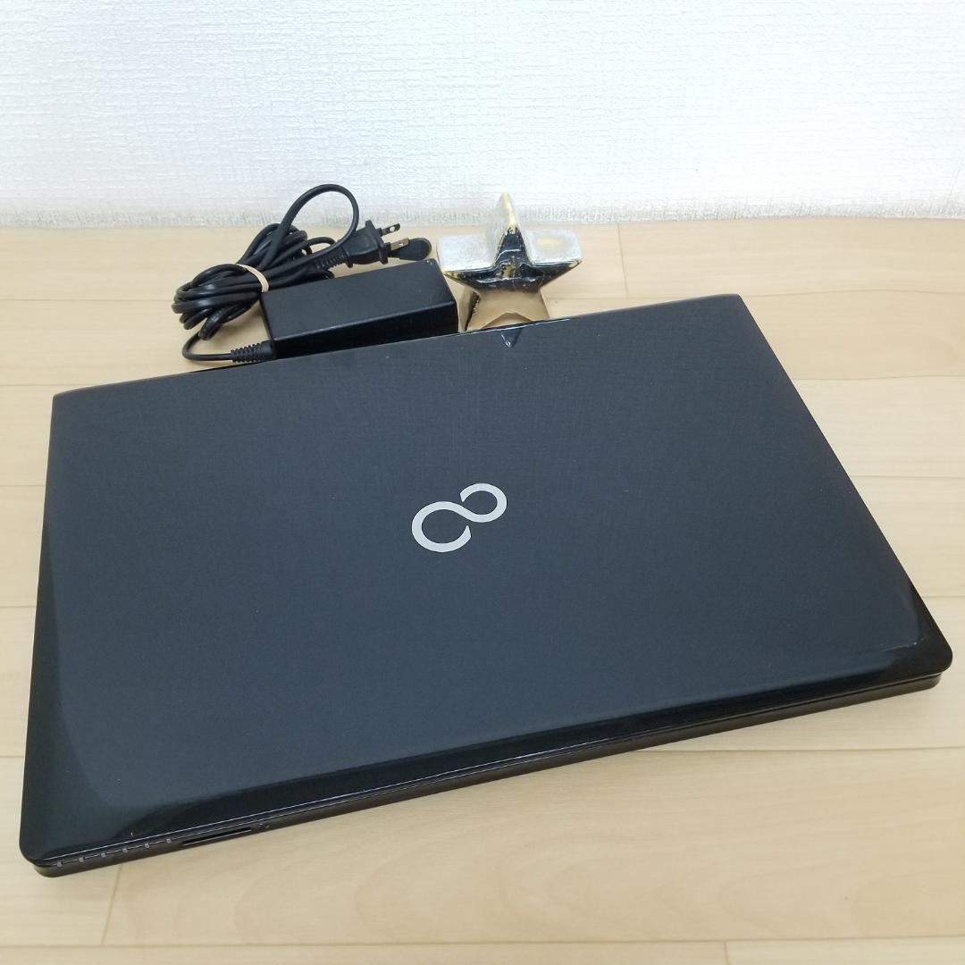 期間限定 新品SSD Win11 DVD再生可 ノートPC 富士通(E0606