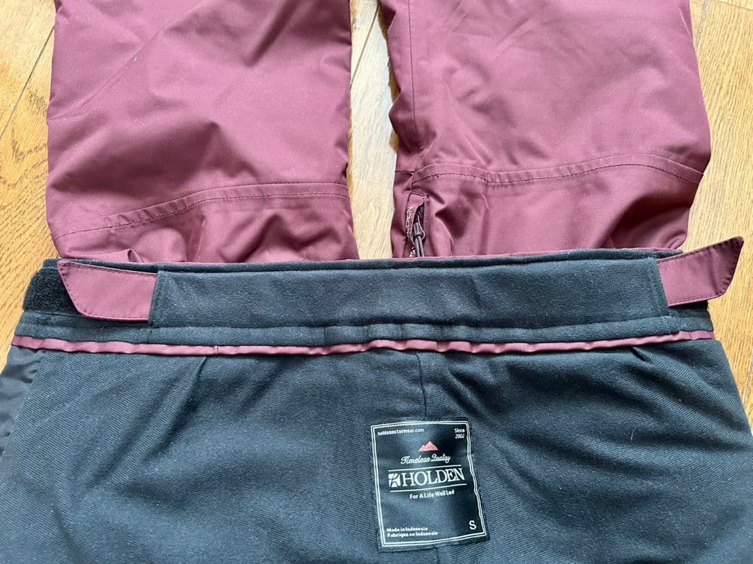 スノーボードウェア3点セット　BILLABONG、HOLDEN、BURTON