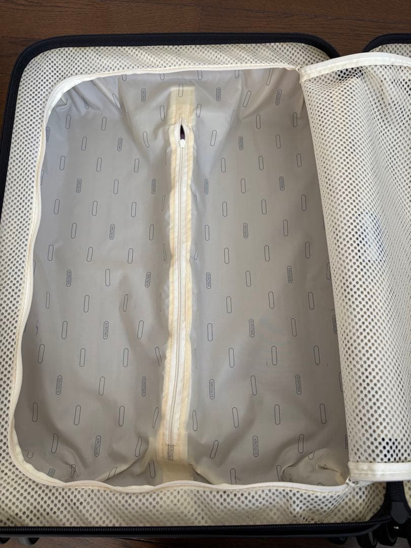 RIMOWA サルサエアー　33L 機内持込　パープル キャリーケース