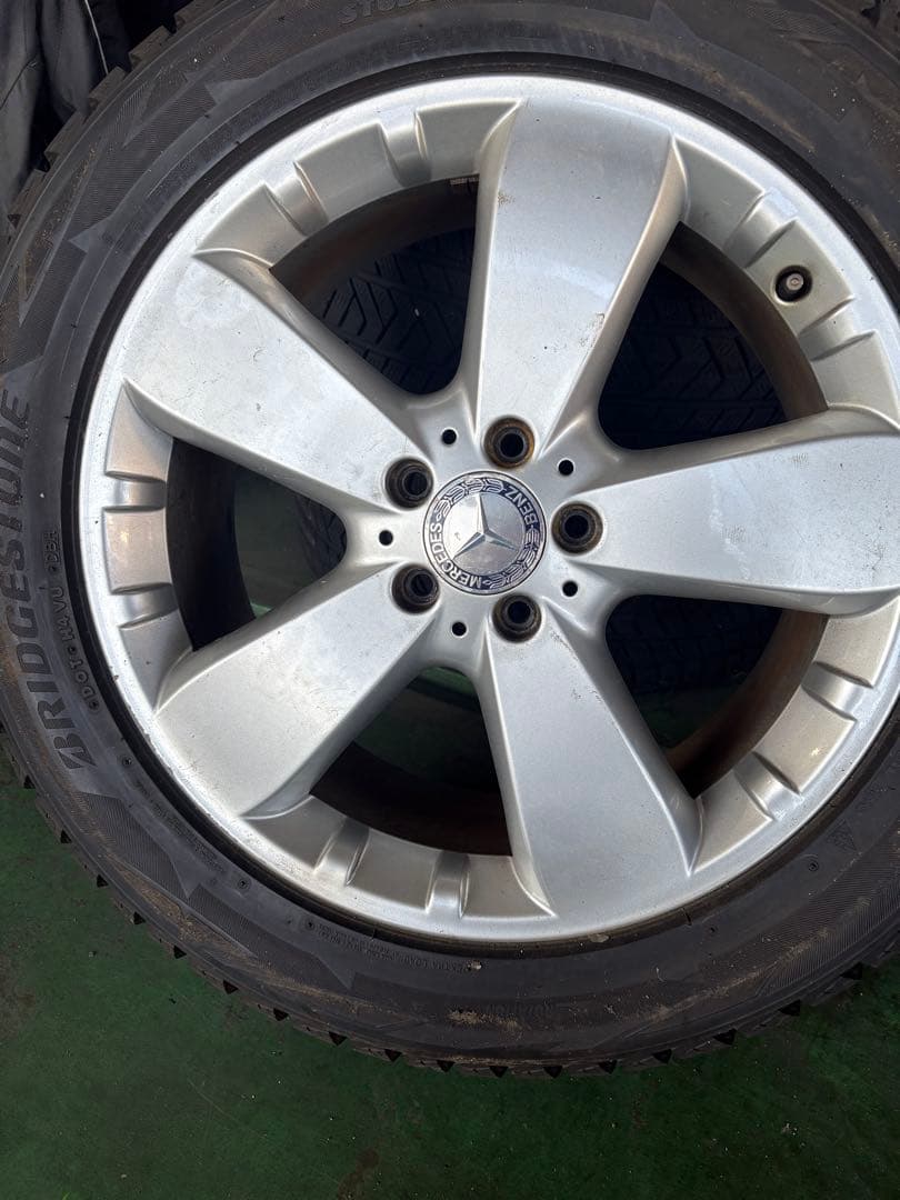 送料無料　ベンツ純正ホイール　スタッドレタイヤ　255/50R19 Mクラスなど