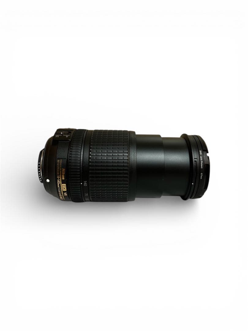 美品　Nikon DX 18-140mm f/3.5-5.6G ED VRレンズ