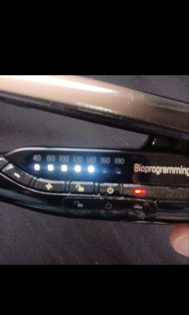 HAIRBEAURON 4D ストレートアイロン