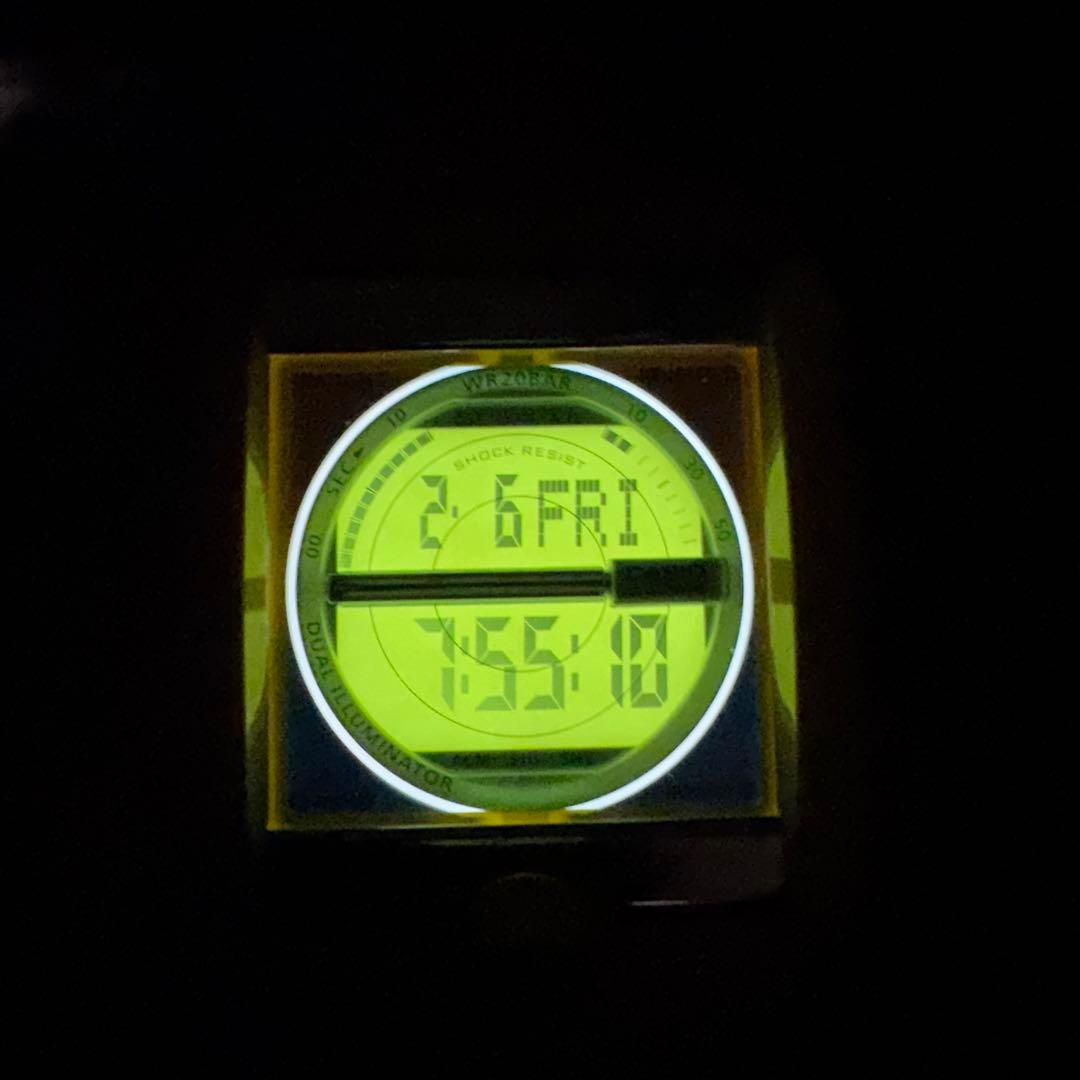 G-SHOCK G-8100C イエロー
