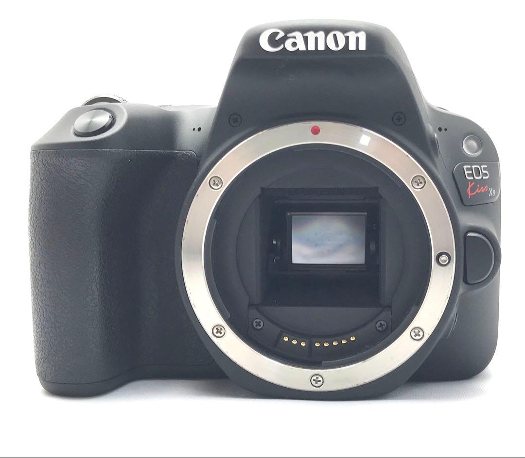 Canon EOS Kiss X9 ダブルズームレンズキット♪